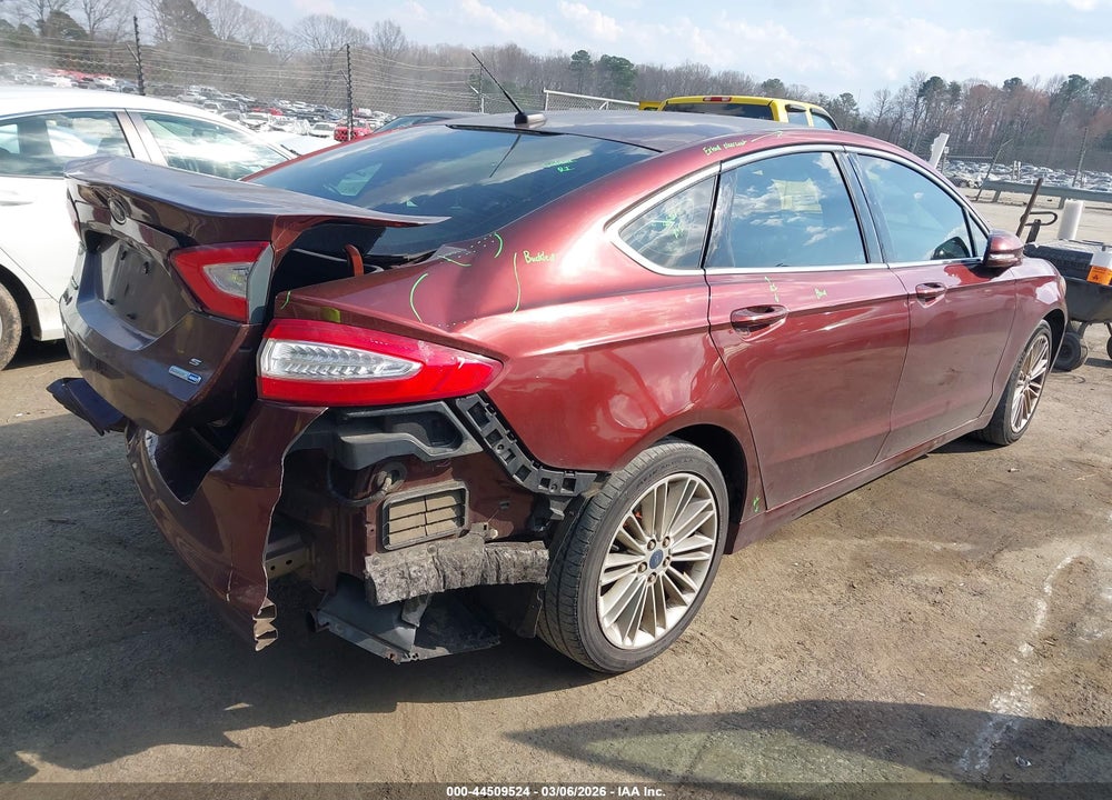 2015 FORD FUSION SE VIN: 3FA6P0T92FR256980