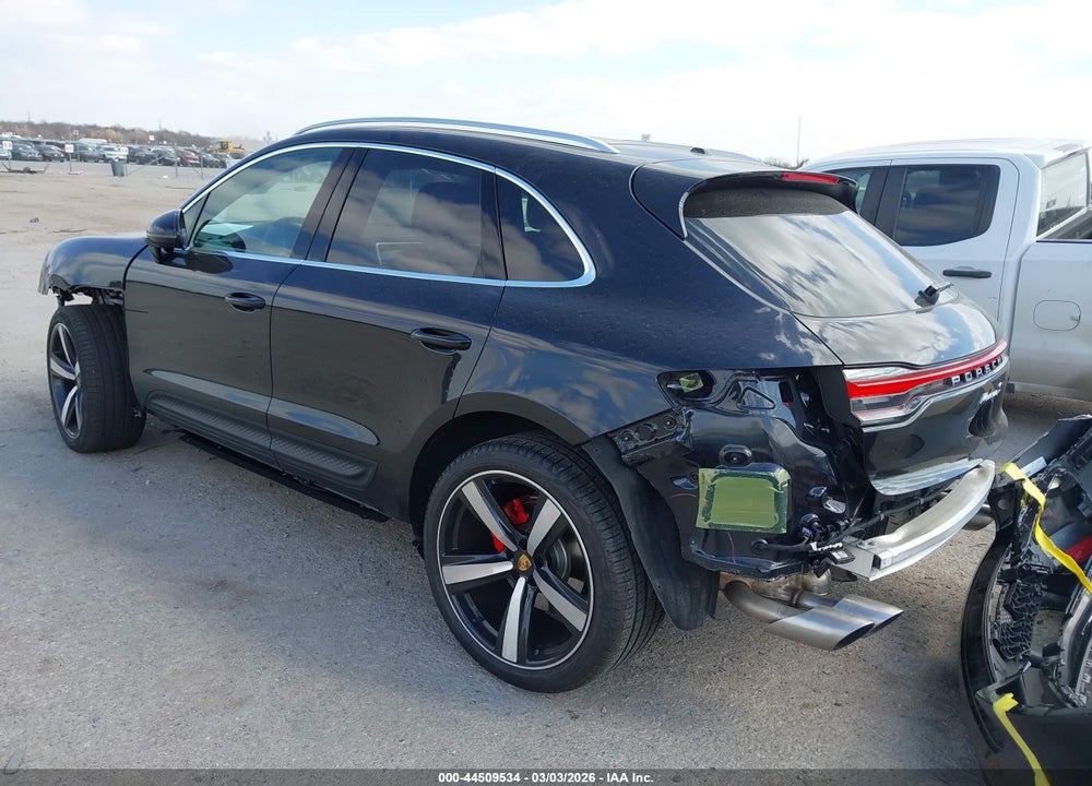 2025 PORSCHE MACAN S VIN: WP1AG2A50SLB42273