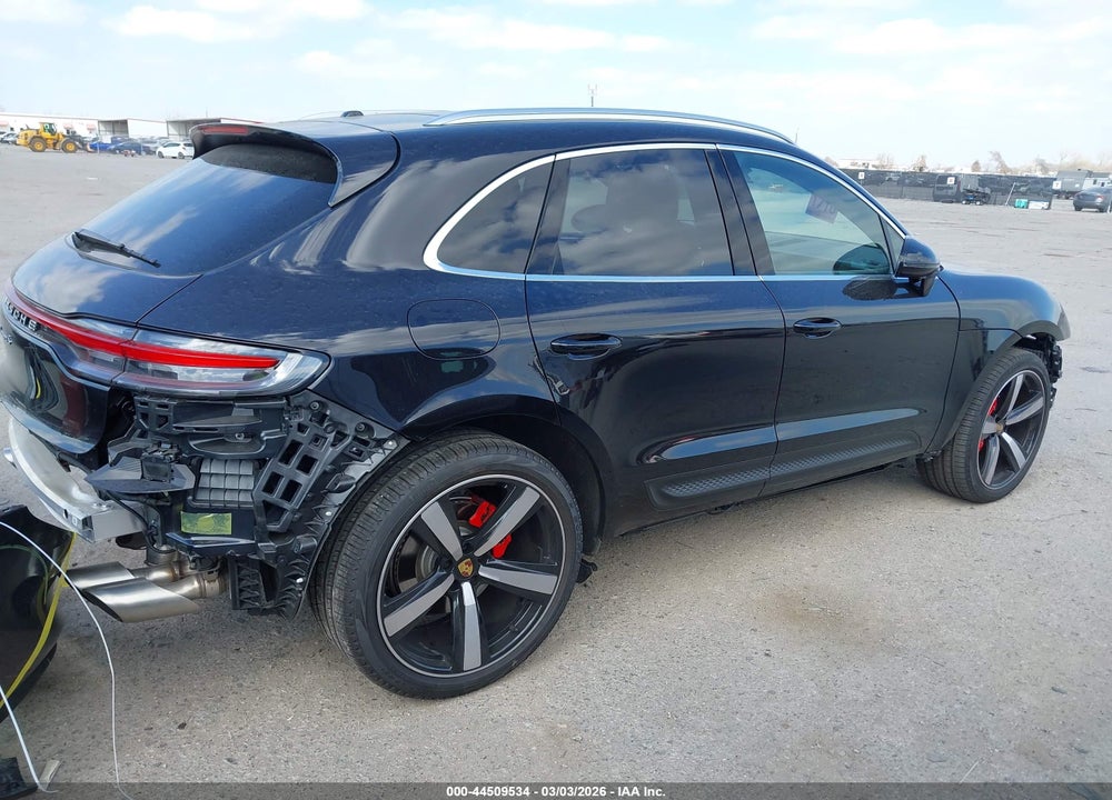 2025 PORSCHE MACAN S VIN: WP1AG2A50SLB42273
