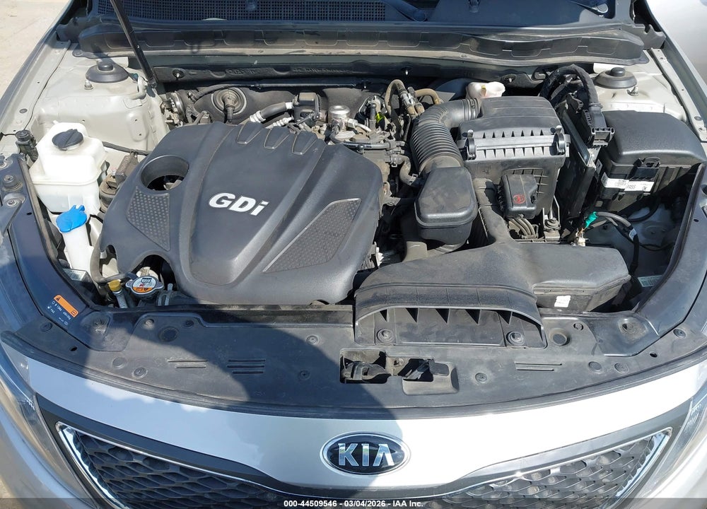 2015 KIA OPTIMA LX VIN: KNAGM4A7XF5571574