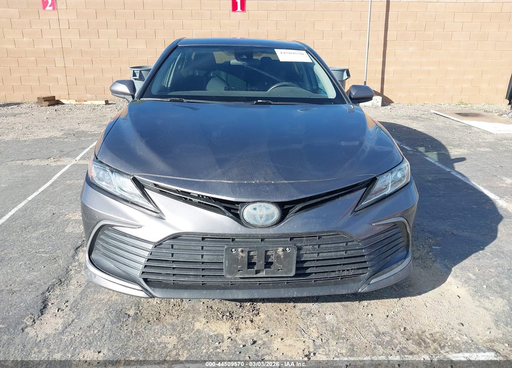 2021 TOYOTA CAMRY LE HYBRID VIN: 4T1C31AK1MU548125