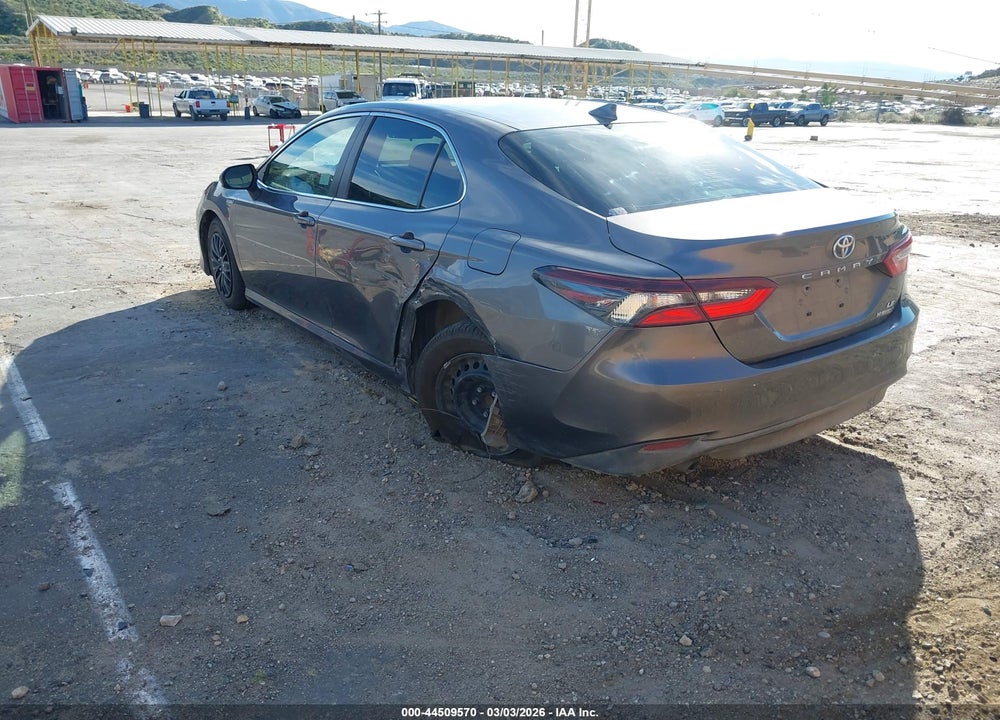 2021 TOYOTA CAMRY LE HYBRID VIN: 4T1C31AK1MU548125