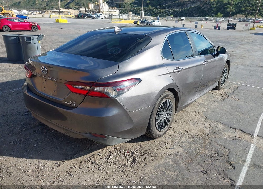 2021 TOYOTA CAMRY LE HYBRID VIN: 4T1C31AK1MU548125