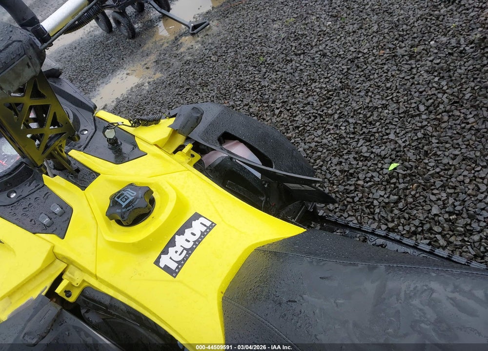 2018 SKI DOO OTHER VIN: 2BPSCCJA3JV000016