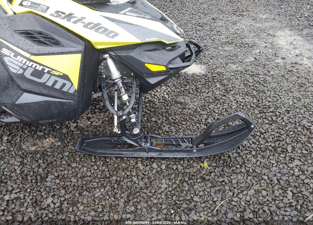 2018 SKI DOO OTHER VIN: 2BPSCCJA3JV000016
