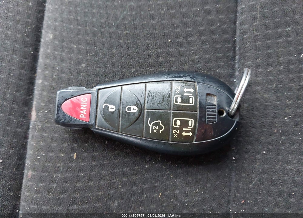 2012 DODGE GRAND CARAVAN SXT VIN: 2C4RDGCG1CR253304