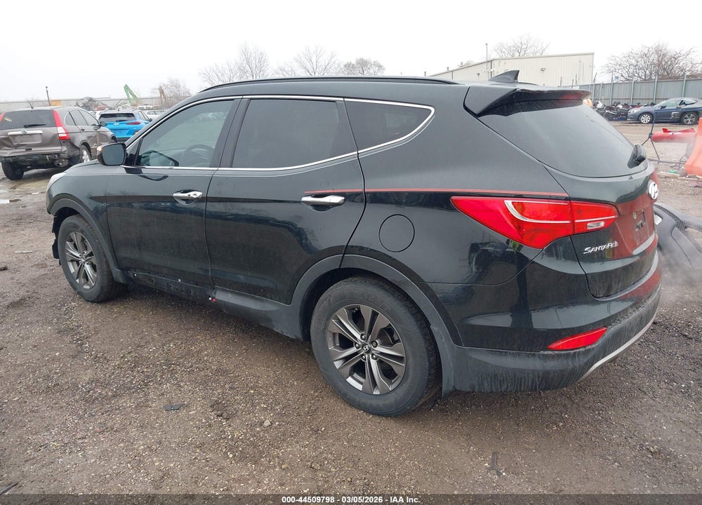 2014 HYUNDAI SANTA FE SPORT 2.4L VIN: 5XYZU3LB3EG205176