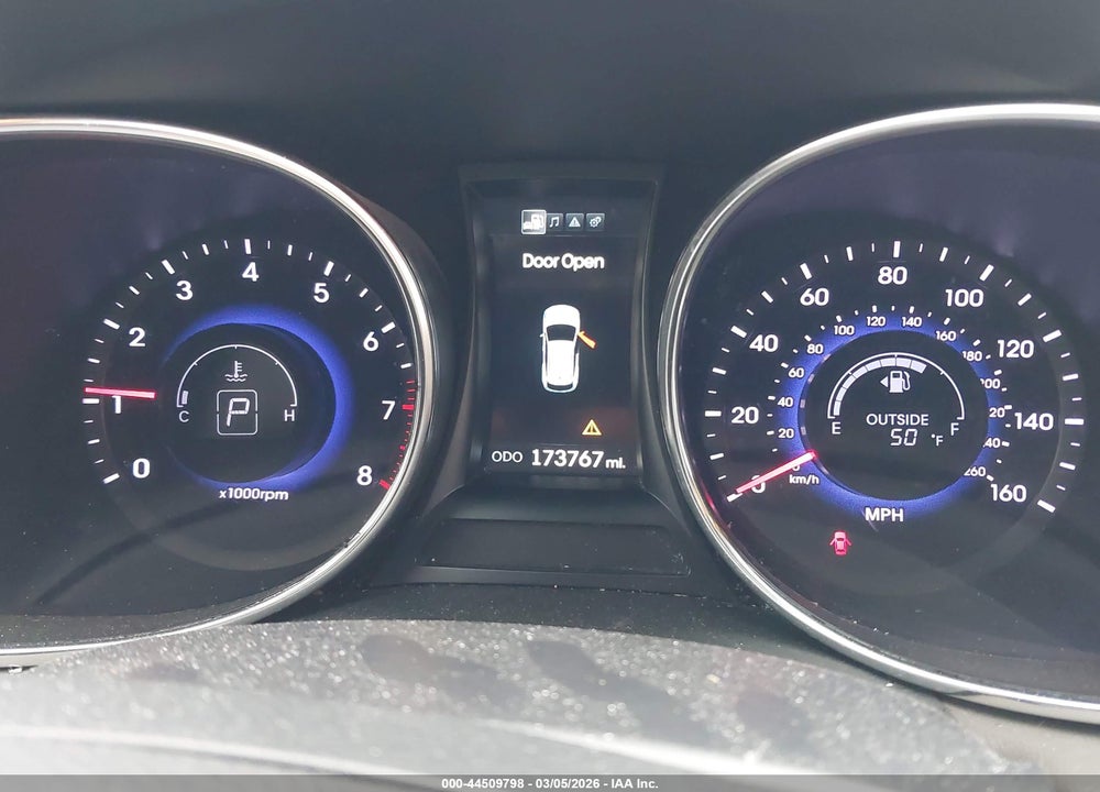 2014 HYUNDAI SANTA FE SPORT 2.4L VIN: 5XYZU3LB3EG205176