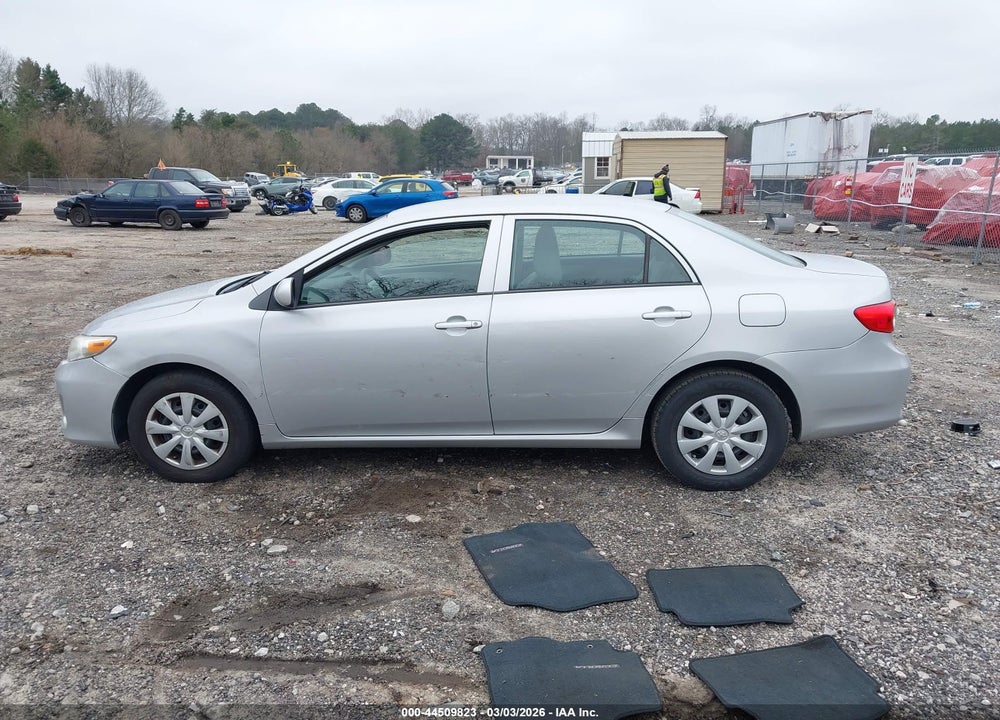 2013 TOYOTA COROLLA L VIN: 2T1BU4EE7DC949209