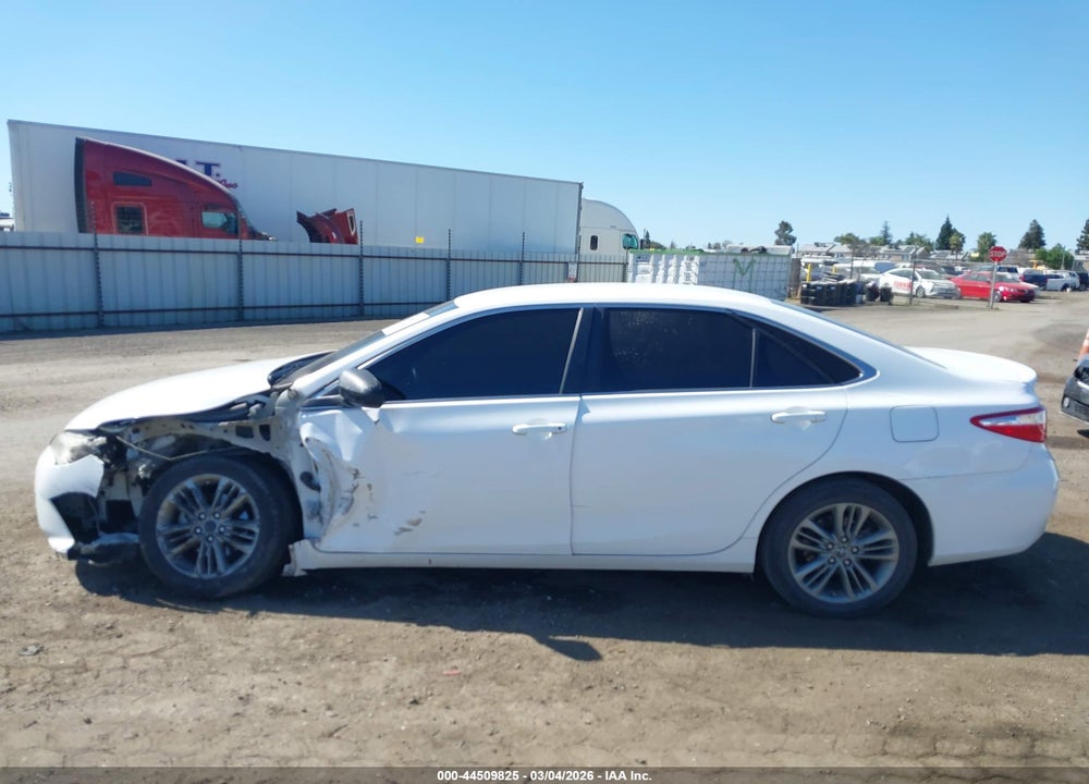 2017 TOYOTA CAMRY SE VIN: 4T1BF1FK3HU385866