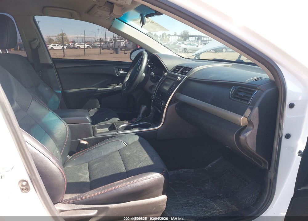 2017 TOYOTA CAMRY SE VIN: 4T1BF1FK3HU385866