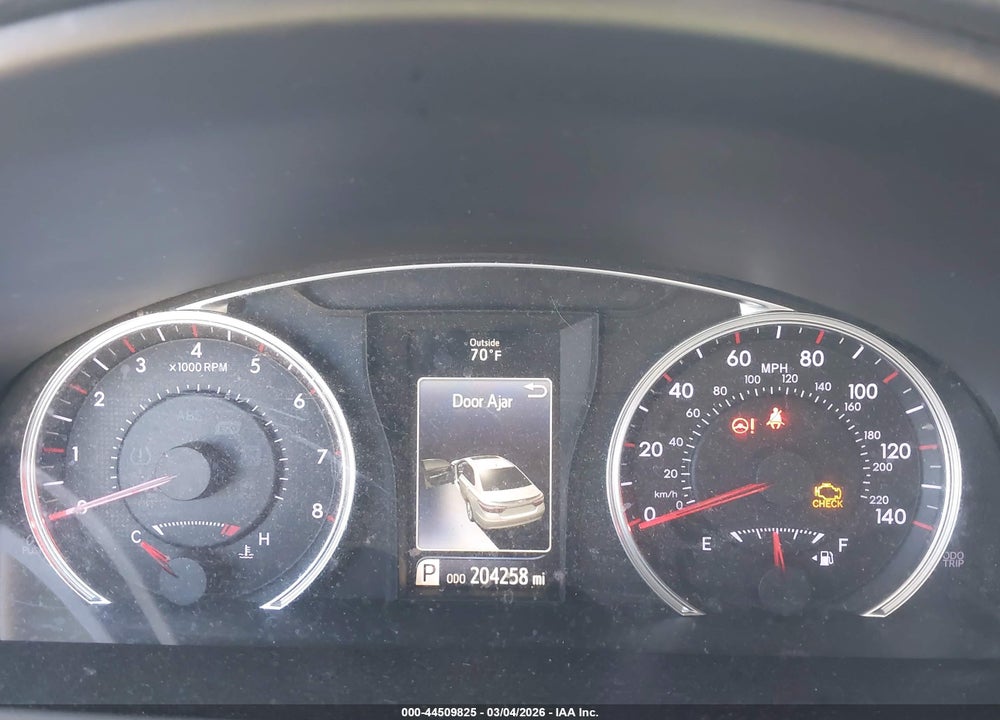 2017 TOYOTA CAMRY SE VIN: 4T1BF1FK3HU385866