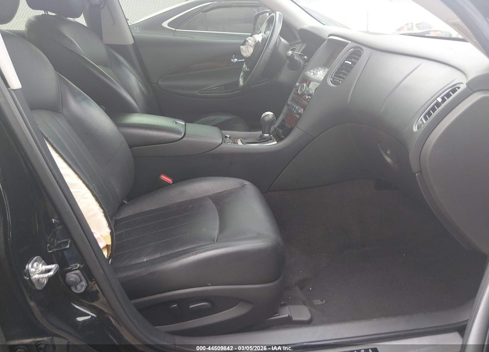 2017 INFINITI QX50 VIN: JN1BJ0RP1HM386845