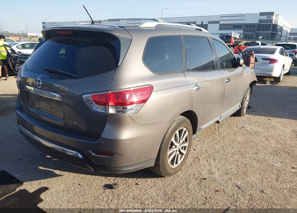 2013 NISSAN PATHFINDER SL VIN: 5N1AR2MN9DC608918
