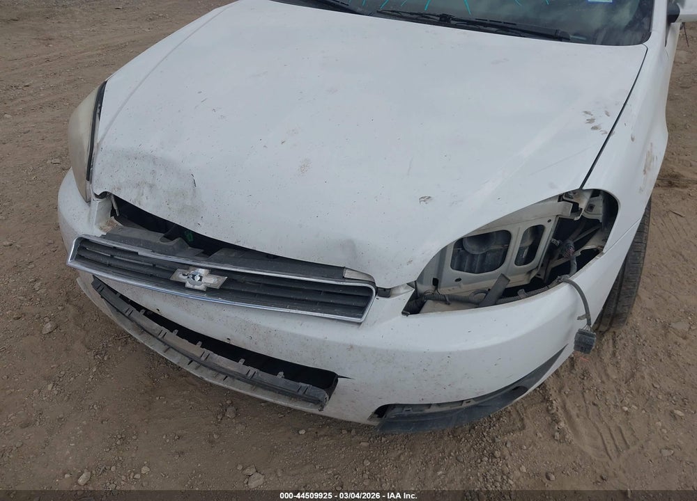 2011 CHEVROLET IMPALA LT VIN: 2G1WG5EK8B1122831