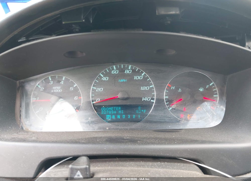 2011 CHEVROLET IMPALA LT VIN: 2G1WG5EK8B1122831