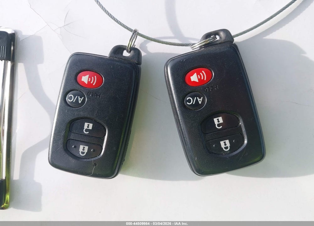 2010 TOYOTA PRIUS IV VIN: JTDKN3DU2A0052689