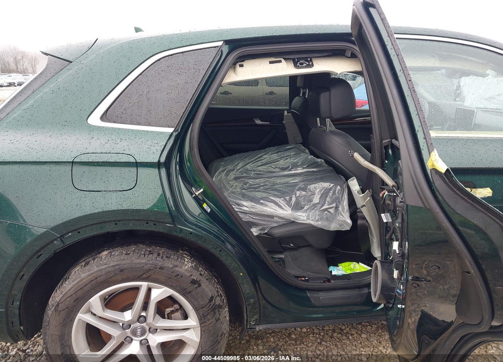 2018 AUDI Q5 2.0T PREMIUM/2.0T TECH PREMIUM VIN: WA1BNAFY4J2026095