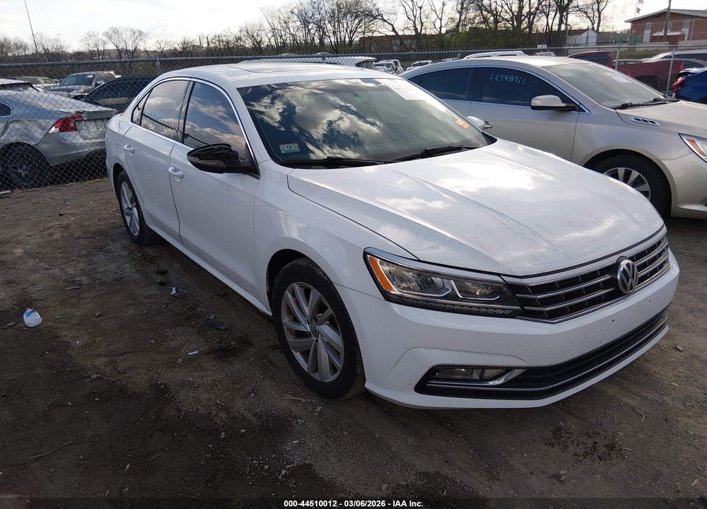 2018 VOLKSWAGEN PASSAT 2.0T SE VIN: 1VWBA7A37JC004132