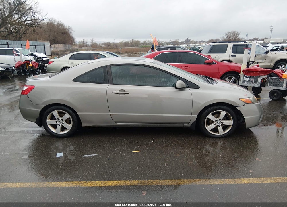 2008 HONDA CIVIC EX VIN: 2HGFG11898H535272