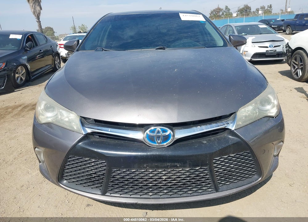 2015 TOYOTA CAMRY SE VIN: 4T1BF1FK4FU010243