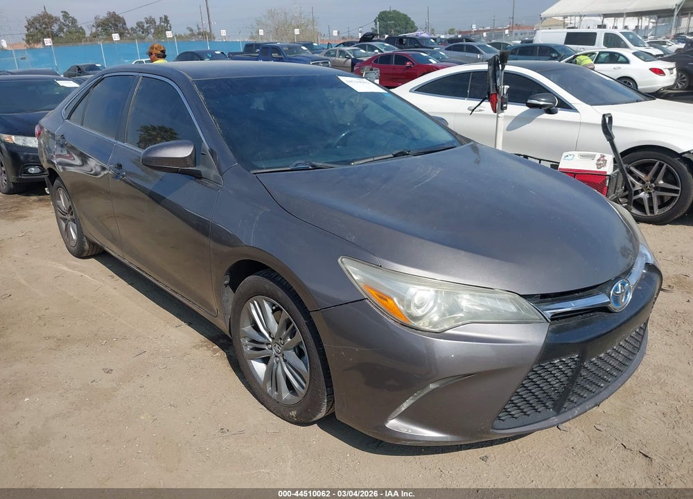 2015 TOYOTA CAMRY SE VIN: 4T1BF1FK4FU010243