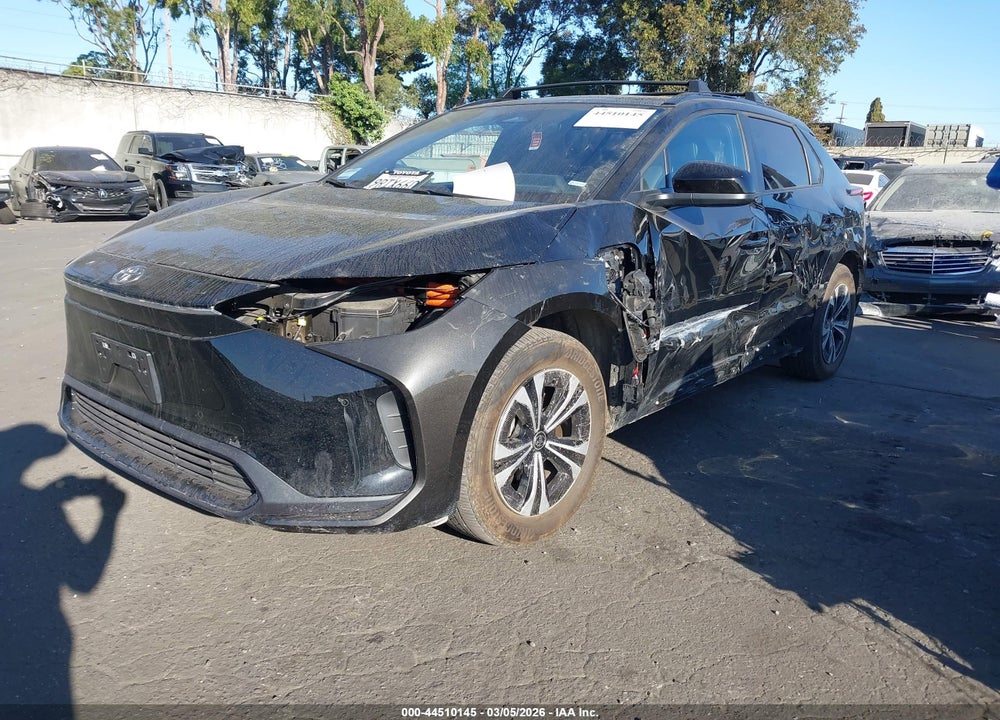 2024 TOYOTA BZ4X XLE VIN: JTMAAAAA3RA049716