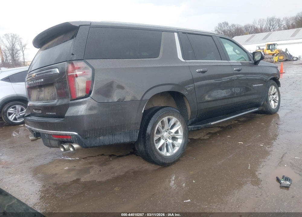 2021 CHEVROLET SUBURBAN 4WD PREMIER VIN: 1GNSKFKD9MR211132