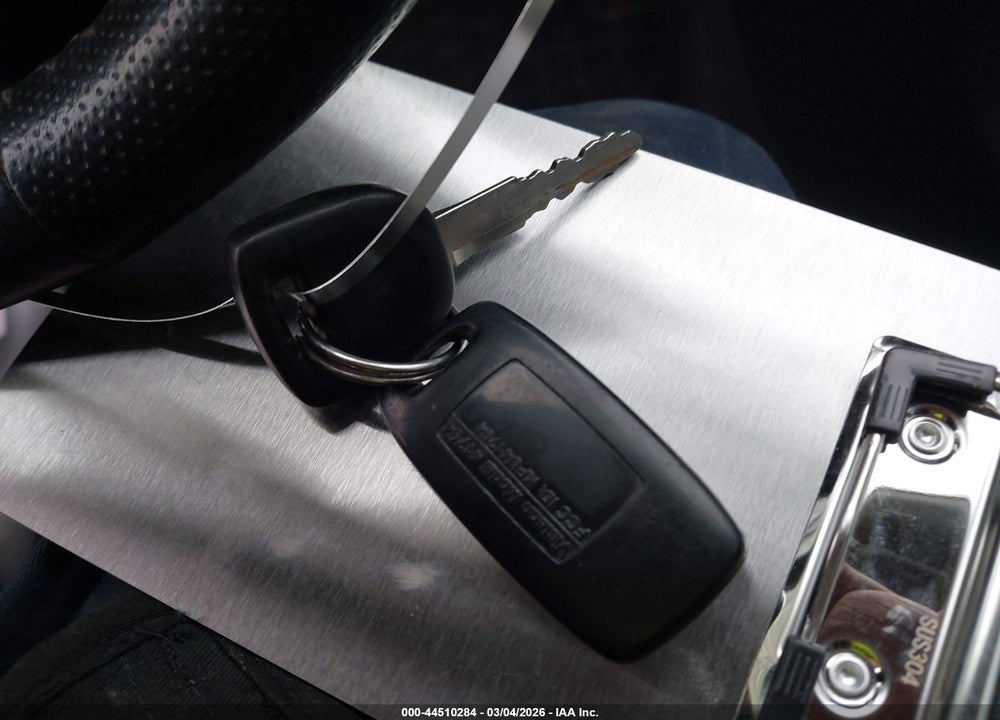 2008 MAZDA 3 S SPORT VIN: JM1BK323281845613