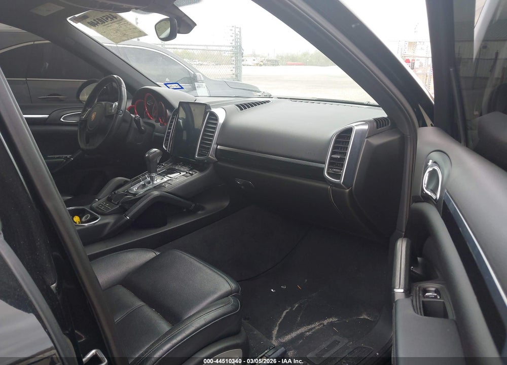 2011 PORSCHE CAYENNE S VIN: WP1AB2A29BLA42080