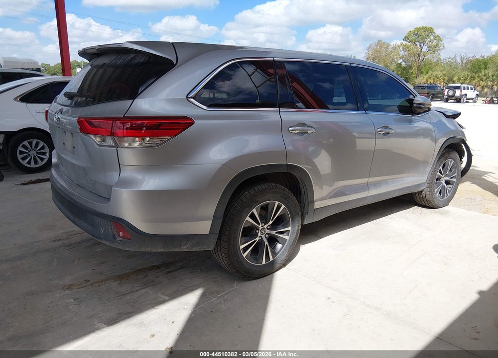 2019 TOYOTA HIGHLANDER LE VIN: 5TDZZRFH0KS291534