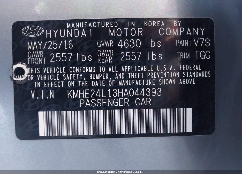2017 HYUNDAI SONATA HYBRID SE VIN: KMHE24L13HA044393