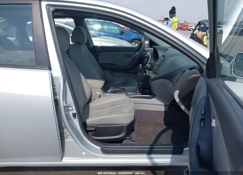 2010 HYUNDAI ELANTRA GLS VIN: KMHDU4AD8AU103123