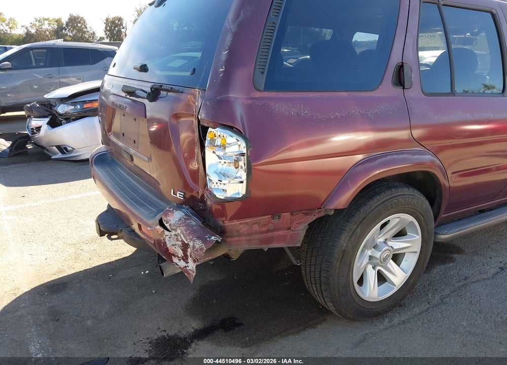 2002 NISSAN PATHFINDER LE VIN: JN8DR09X02W661006