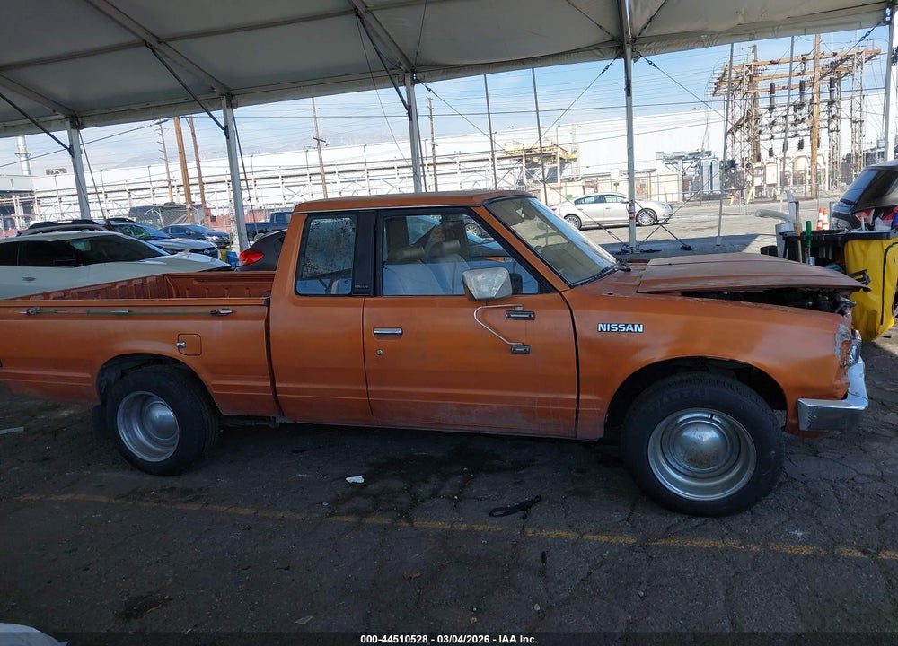 1984 DATSUN 720 KING CAB VIN: JN6ND06SXEW019658