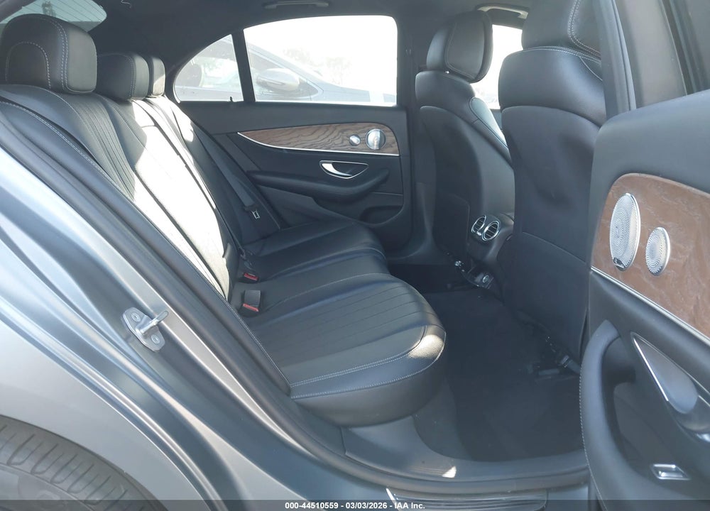 2017 MERCEDES-BENZ E 300 VIN: WDDZF4JB0HA291155