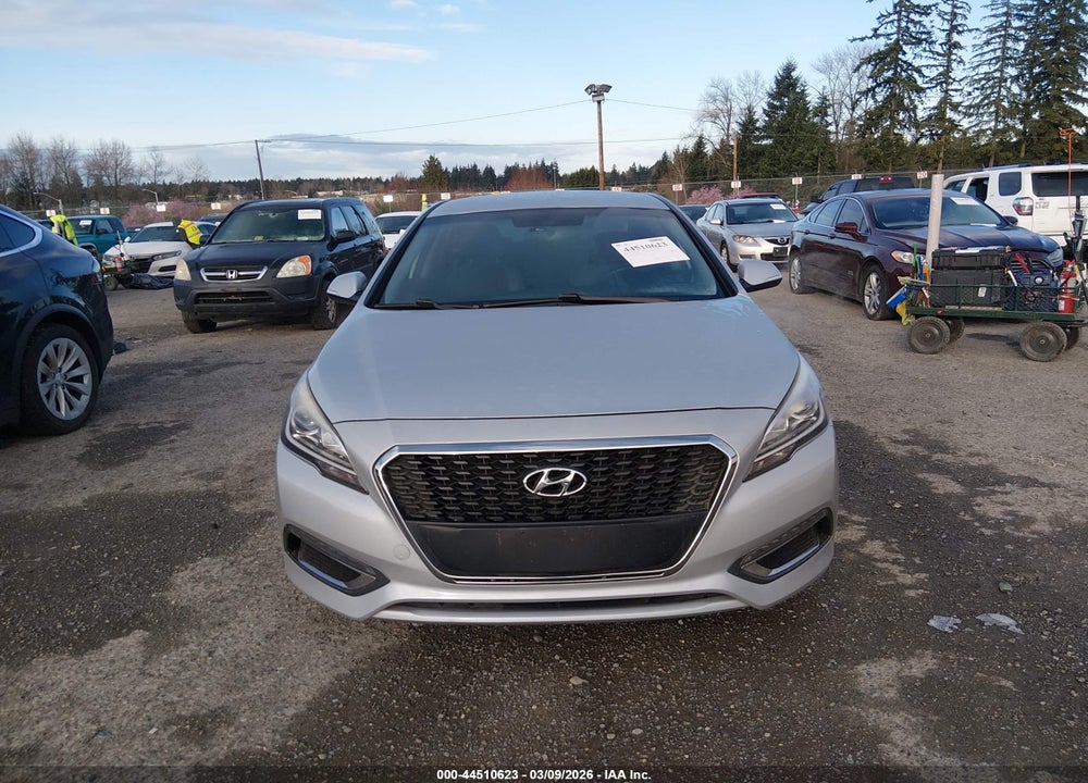2017 HYUNDAI SONATA HYBRID SE VIN: KMHE24L35HA061312