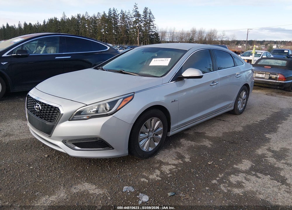 2017 HYUNDAI SONATA HYBRID SE VIN: KMHE24L35HA061312