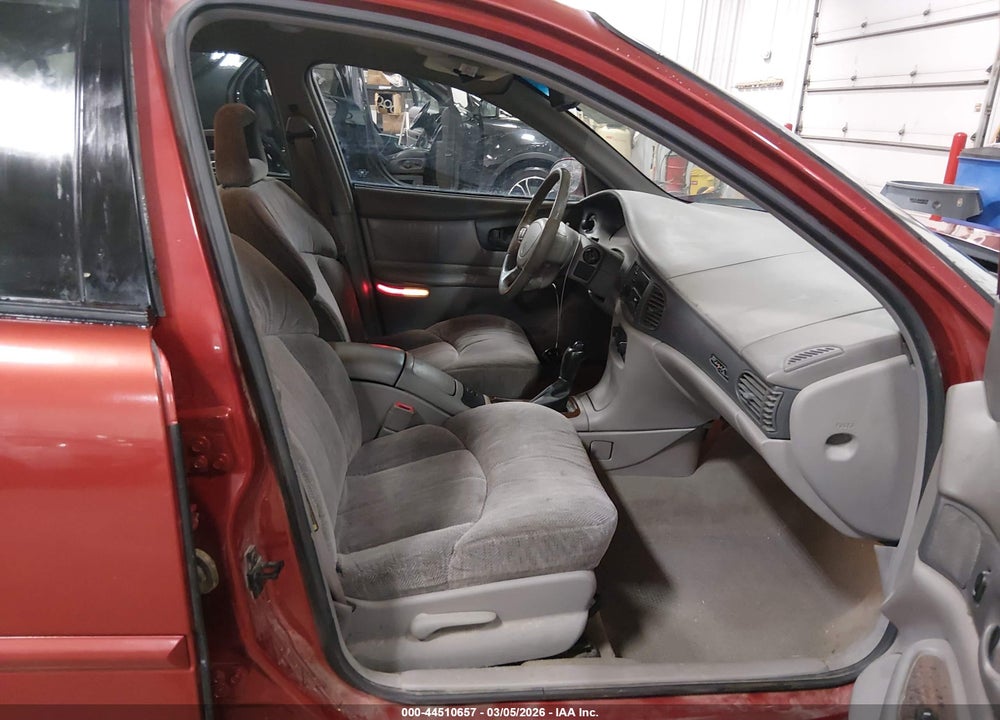 1998 BUICK REGAL LS VIN: 2G4WB52K5W1404002