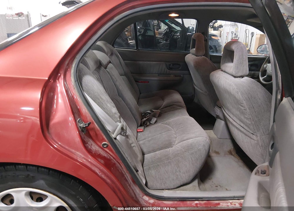 1998 BUICK REGAL LS VIN: 2G4WB52K5W1404002