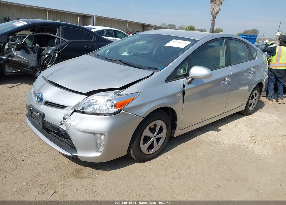 2015 TOYOTA PRIUS TWO VIN: JTDKN3DU9F2000469