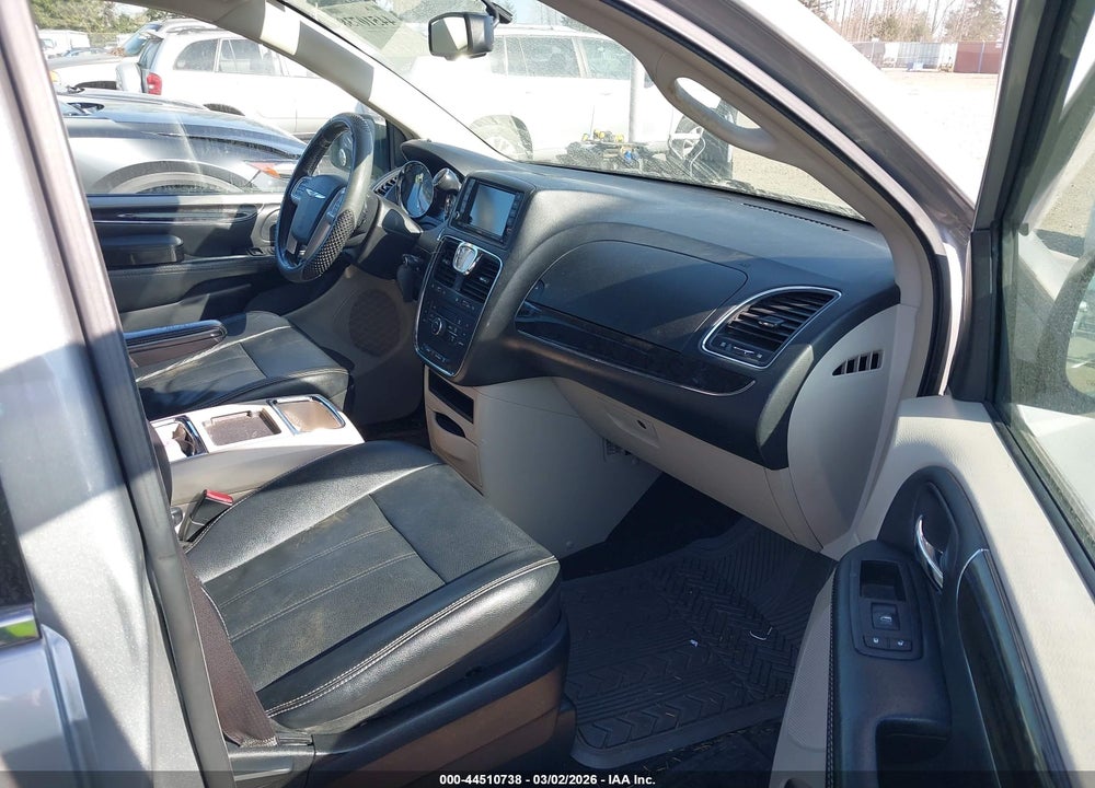 2015 CHRYSLER TOWN & COUNTRY TOURING VIN: 2C4RC1BG0FR529025