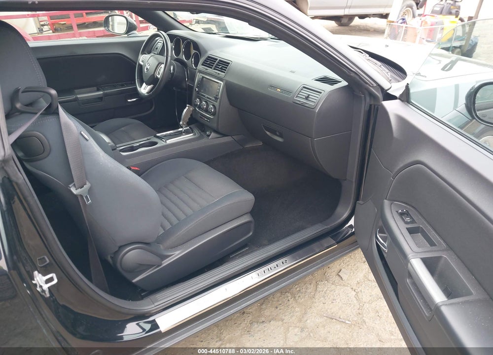 2014 DODGE CHALLENGER R/T VIN: 2C3CDYBT6EH137362