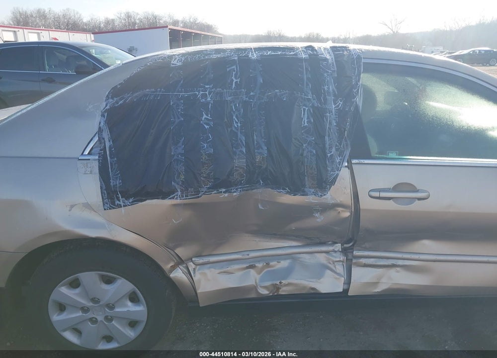 2004 HONDA ACCORD 2.4 LX VIN: 1HGCM56364A177721