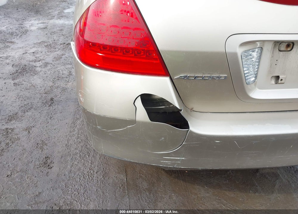 2006 HONDA ACCORD 2.4 LX VIN: 1HGCM56466A039818