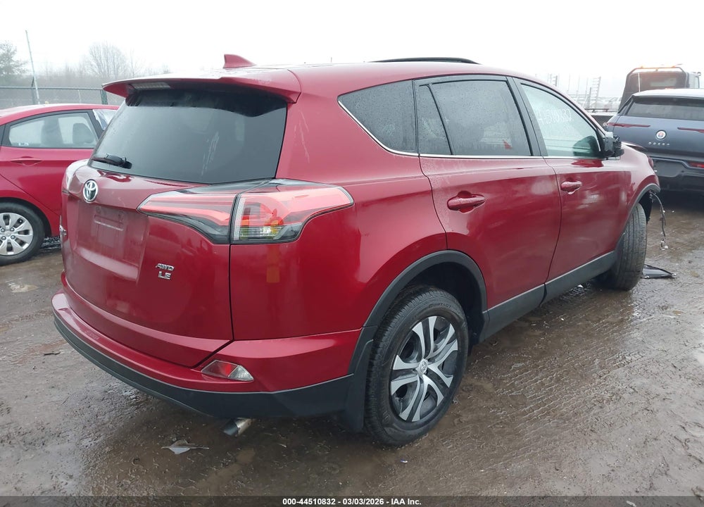 2018 TOYOTA RAV4 LE VIN: 2T3BFREV9JW779427
