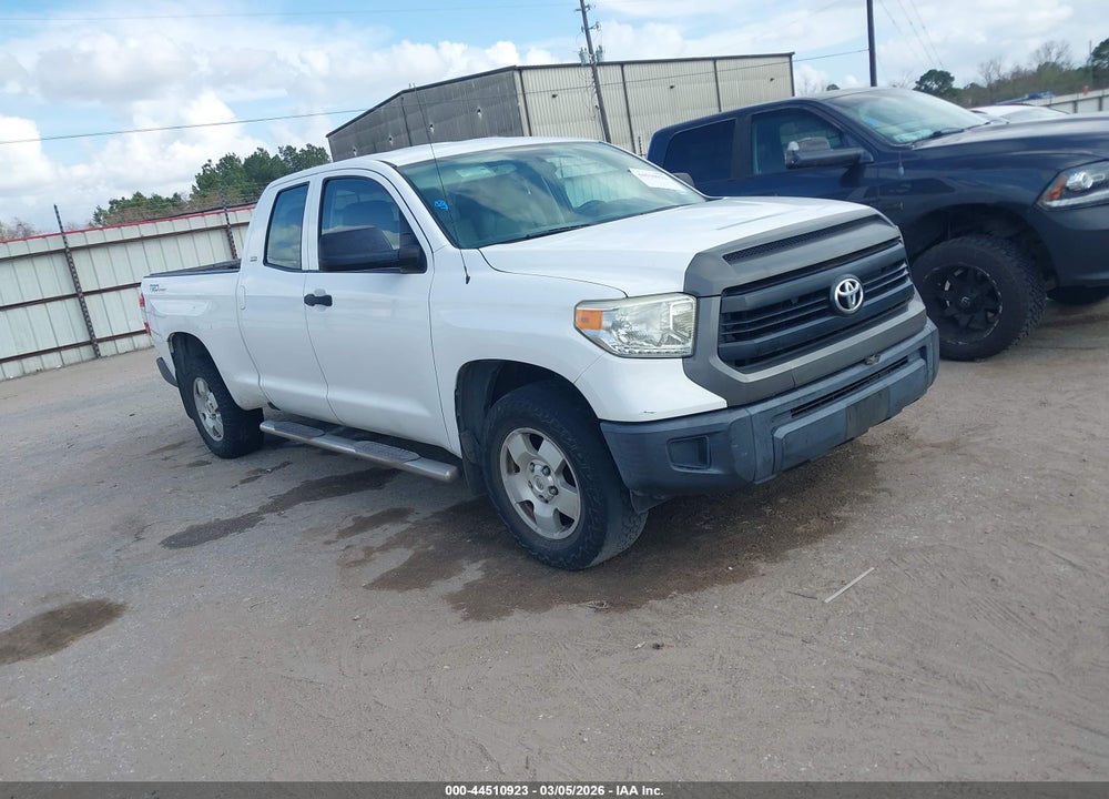 2015 TOYOTA TUNDRA SR 4.6L V8 VIN: 5TFRM5F14FX082632