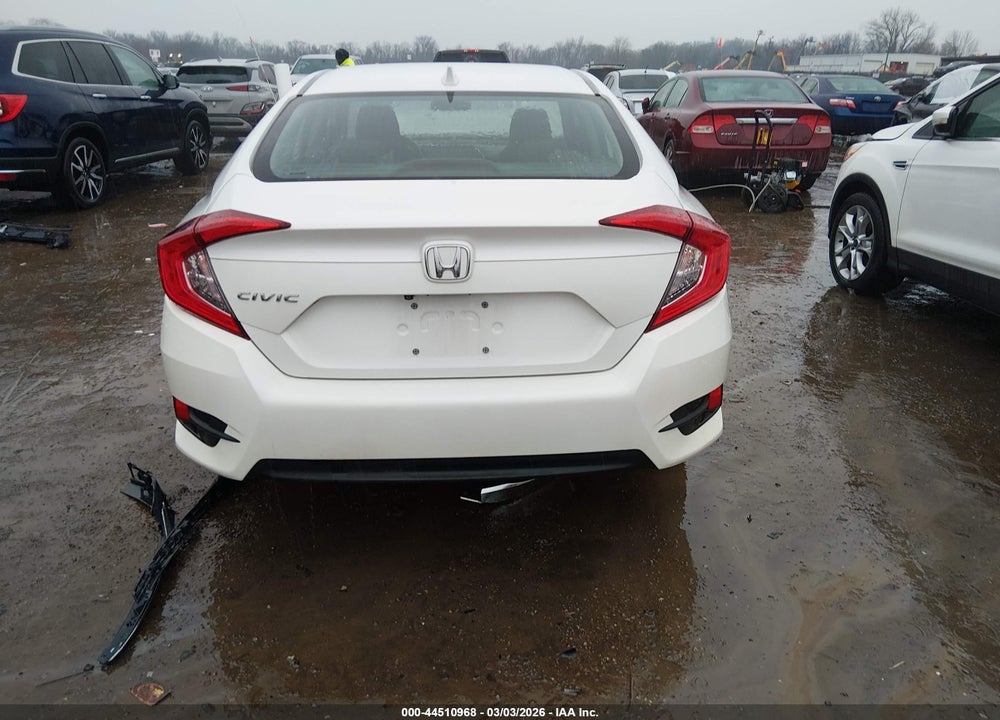 2018 HONDA CIVIC EX VIN: 2HGFC2F74JH568266