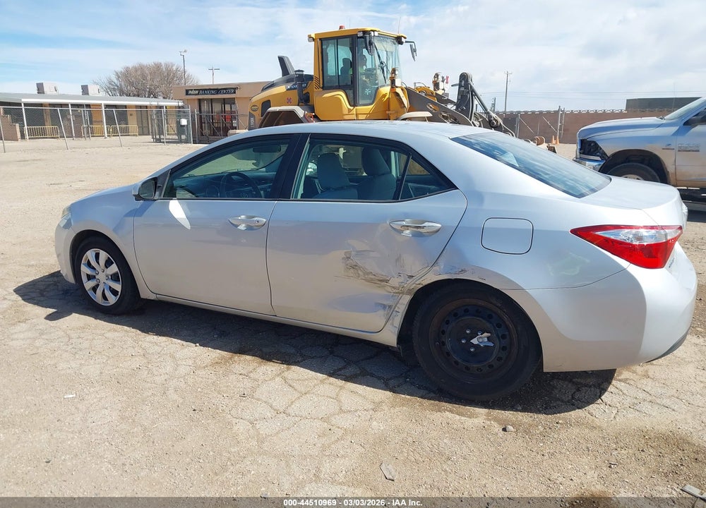 2015 TOYOTA COROLLA LE VIN: 2T1BURHE8FC322904