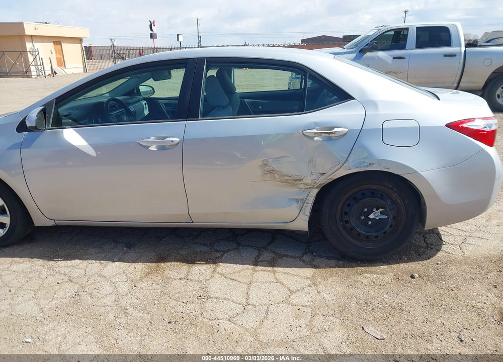 2015 TOYOTA COROLLA LE VIN: 2T1BURHE8FC322904